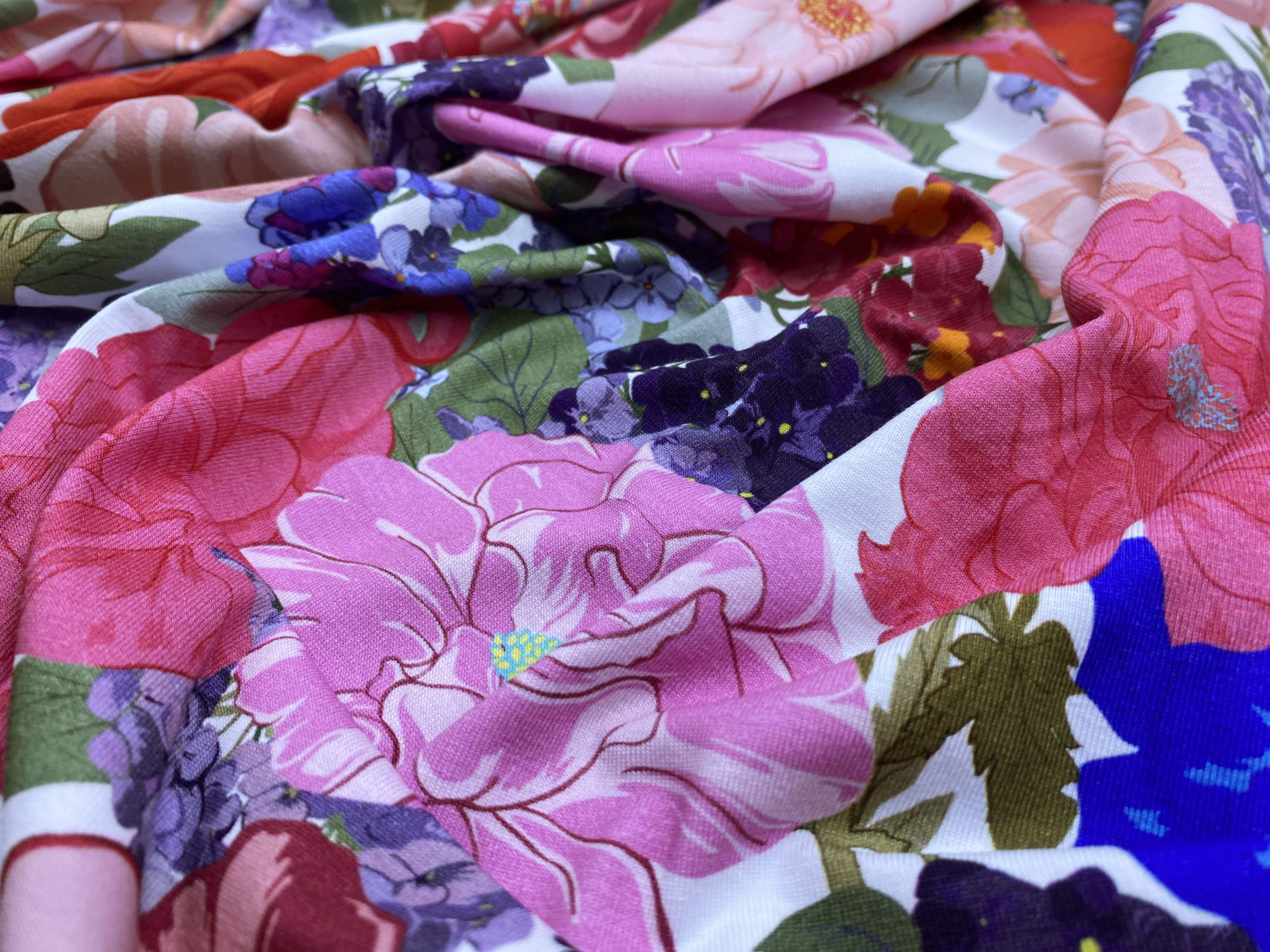 Ткань Трикотаж  белого цвета с принтом цветы 38299 2