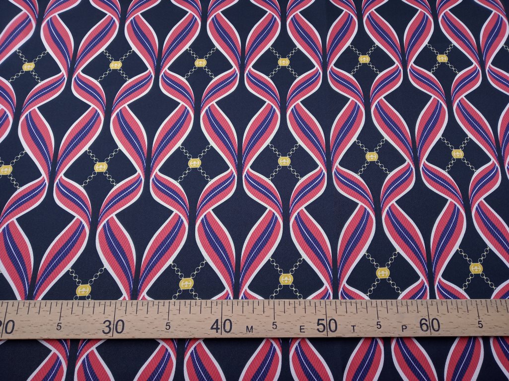 Ткань шелк черный с узором ленты цепи 4