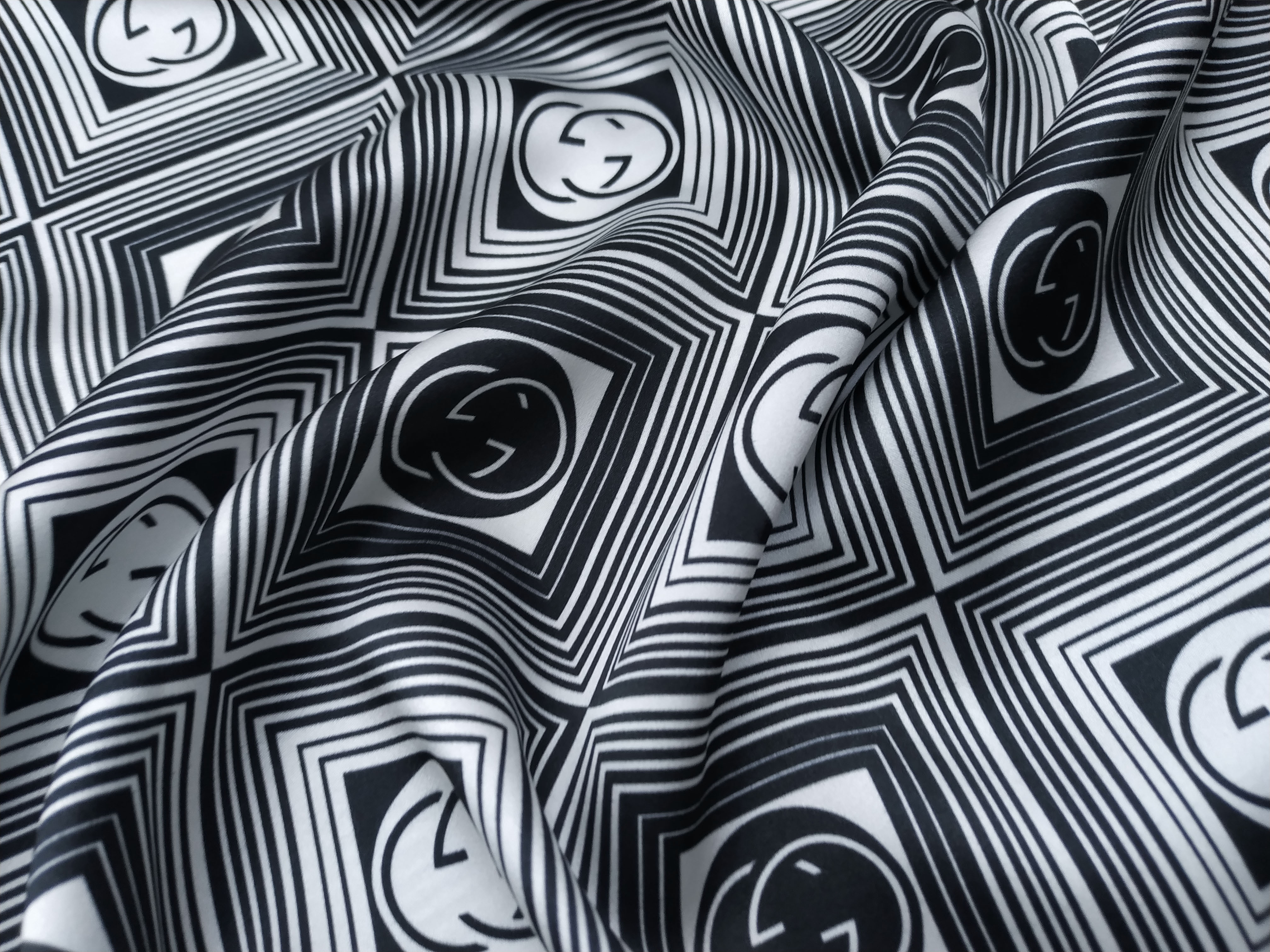 Ткань Шёлк  42500 2