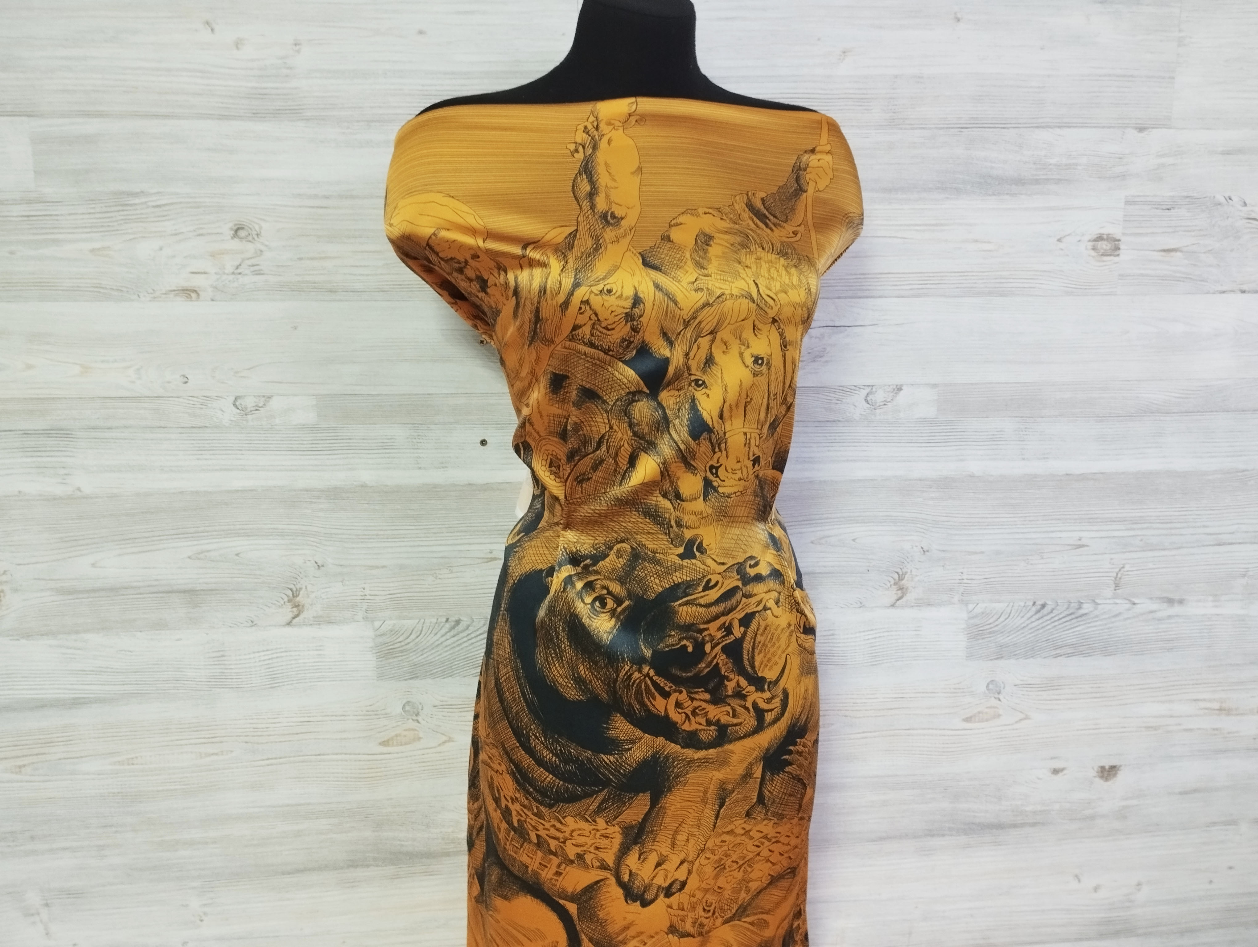 Ткань Шёлк цвета охра в стиле Dries Van Noten 42669 5